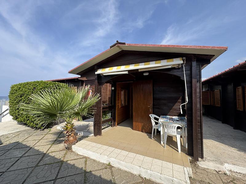 Villaggio La Bussola Paola Ngoại thất bức ảnh