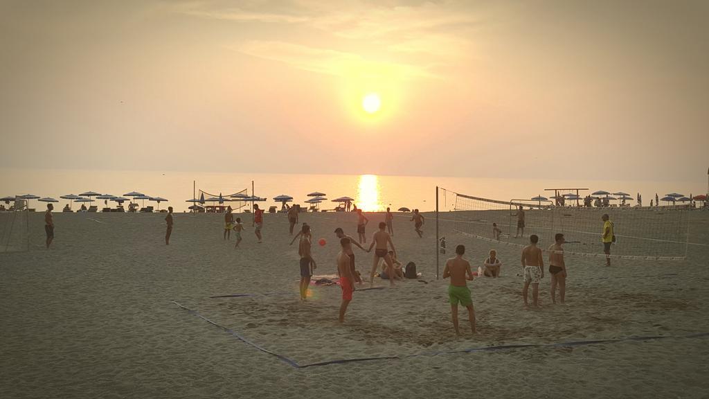 Villaggio La Bussola Paola Ngoại thất bức ảnh